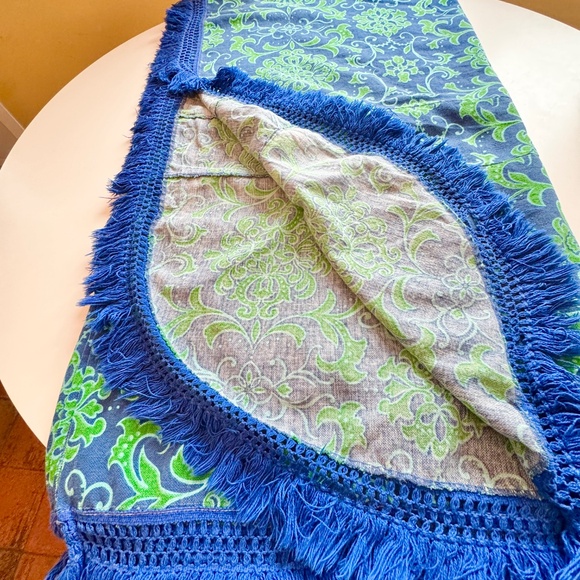 Vintage 70s bedspread, peacock blue, green abstract floral, fringed, twin size - Picture 2 of 7